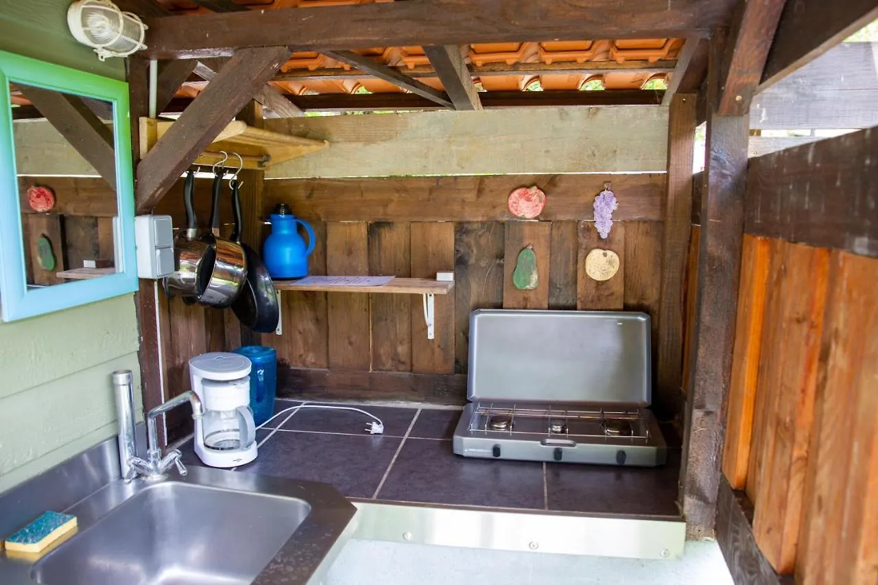 Holiday home Pipowagen Blagour Midden In De Natuur Lachapelle-Auzac